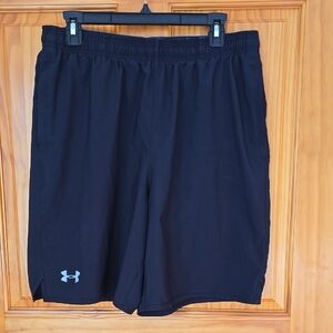 Under Armour Men's Black Athletic Shorts Large